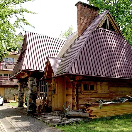 Drewniany Tetmajera Centrum *